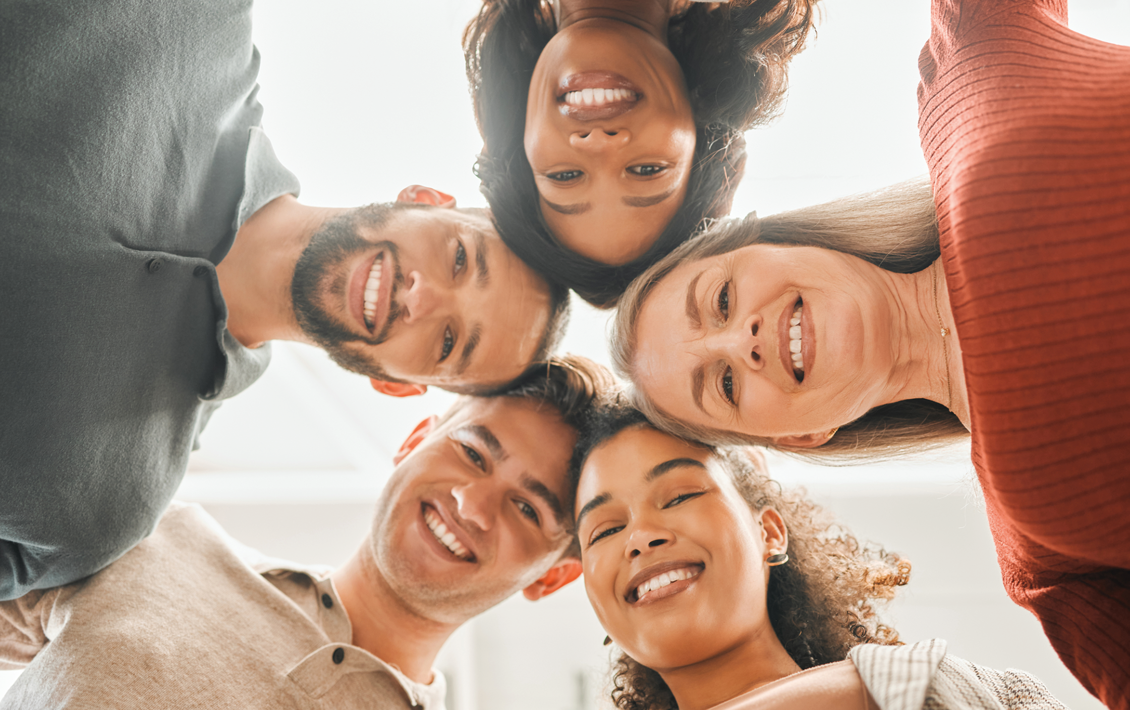 Freundschaft Foto von fünf Freunden